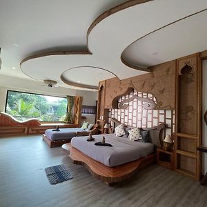 Ac 2 Resort